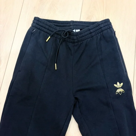 Adidas Originals Women's Track Pants Black Boot cut pant with ankle Gold zip XS - Picture 12 of 16